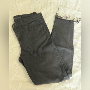 Joe’s skinny jeans size 29